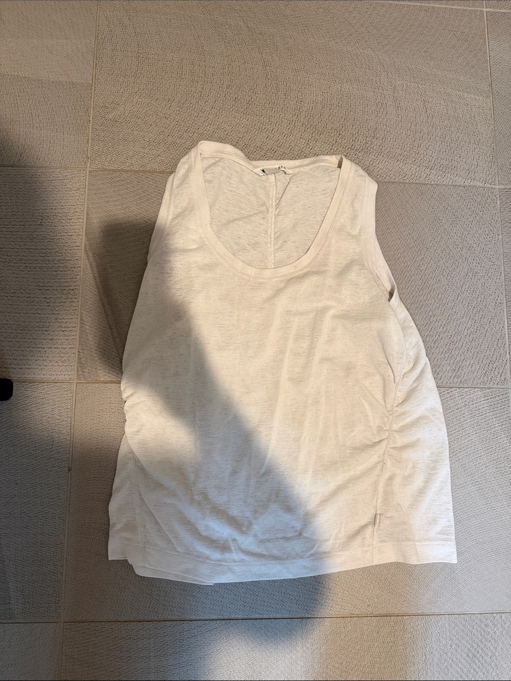 Athleta white Scoop-Neck Tank Top L